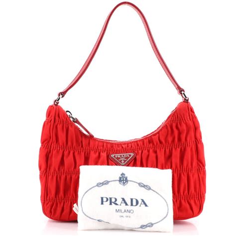 prada tessuto mini|prada tessuto gaufre.